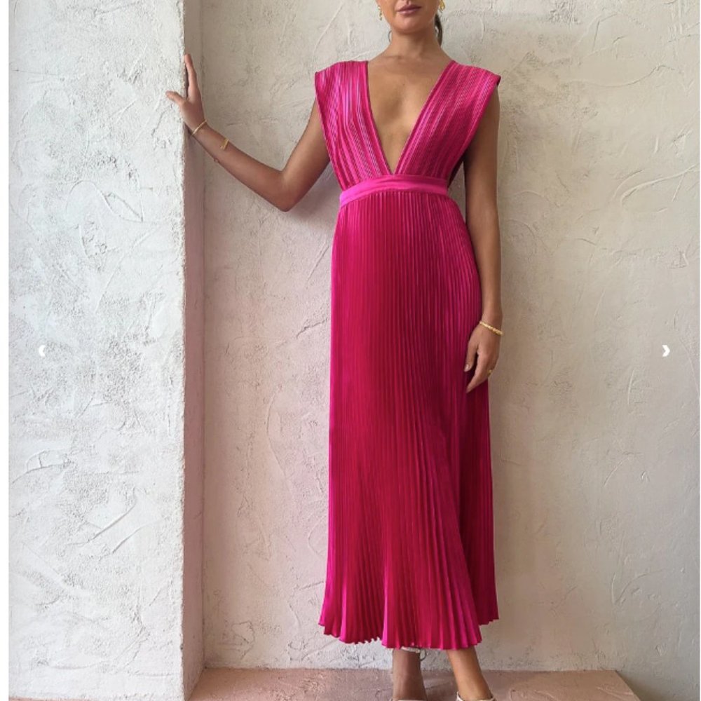 L'IDEE WOMAN Gala Gown in Punch